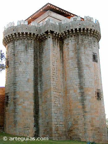 Uno de los castillos más pintorescos de Cáceres es el de Granadilla